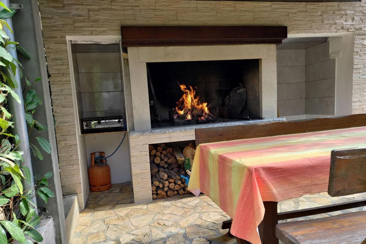 Guesthouse Zagora Pula Zewnętrze zdjęcie