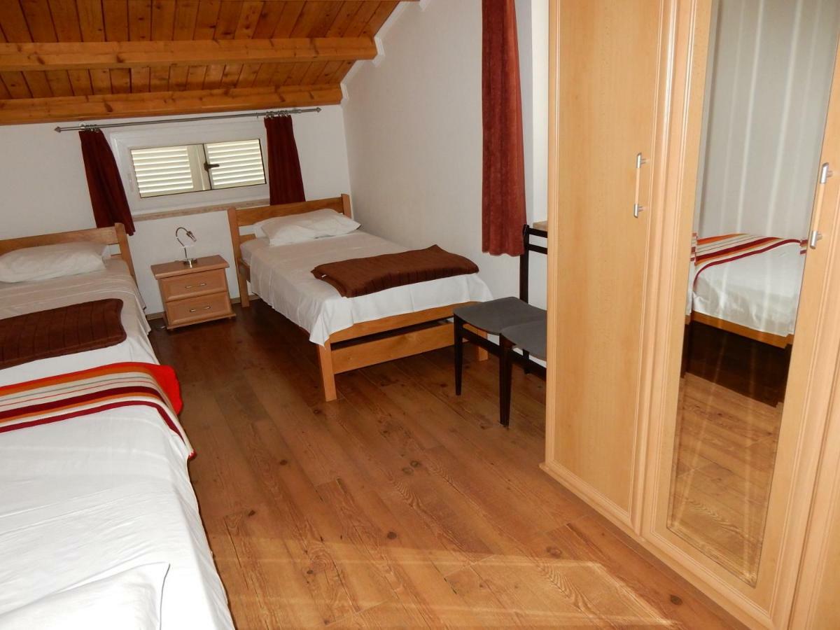 Guesthouse Zagora Pula Zewnętrze zdjęcie